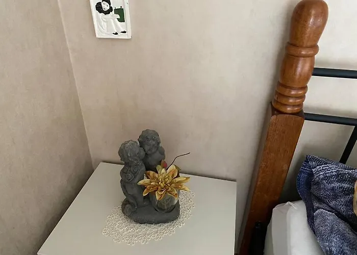 Cozy Near Center And Nature *