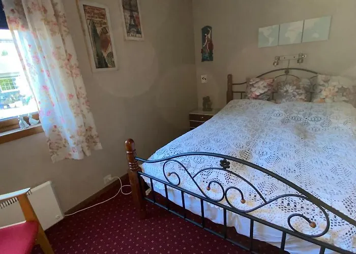 Cozy Near Center And Nature Lägenhet Kristiansund