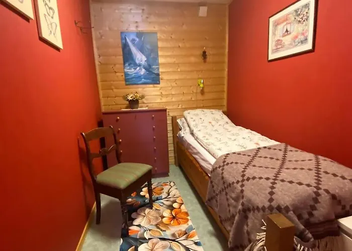 Cozy Near Center And Nature Apartamento Kristiansund